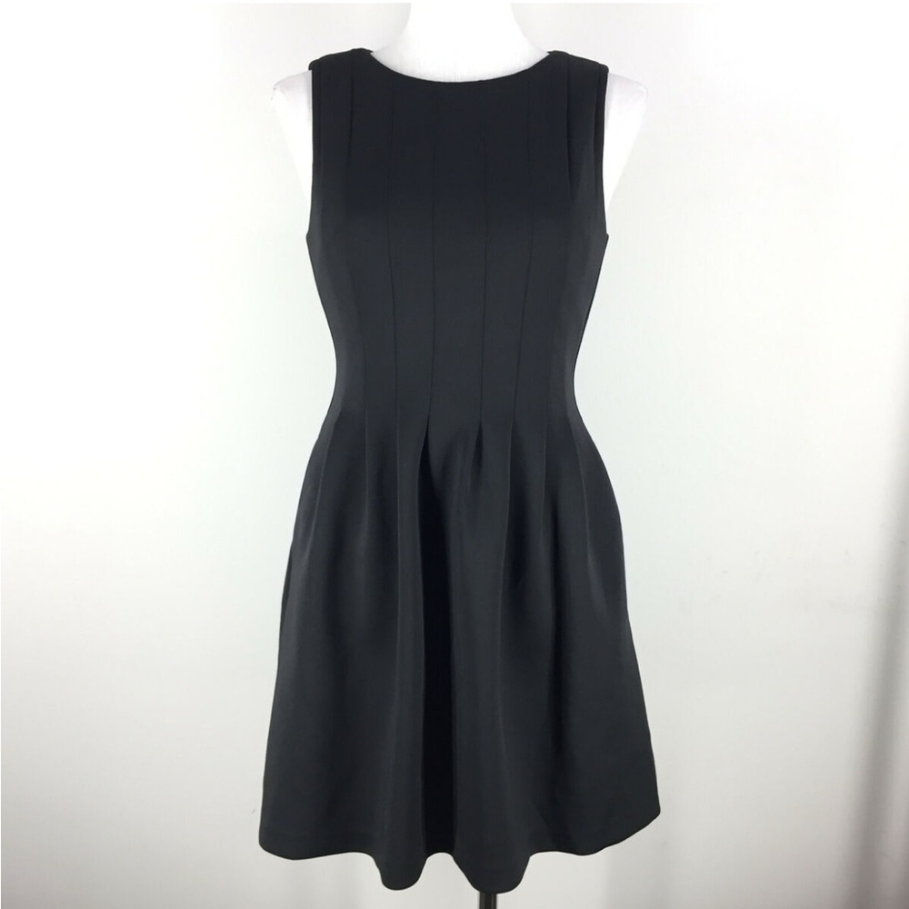 Vince Camuto Sleeveless Pleated Pocket Fit & Flare Dress Black Size 12 NWT